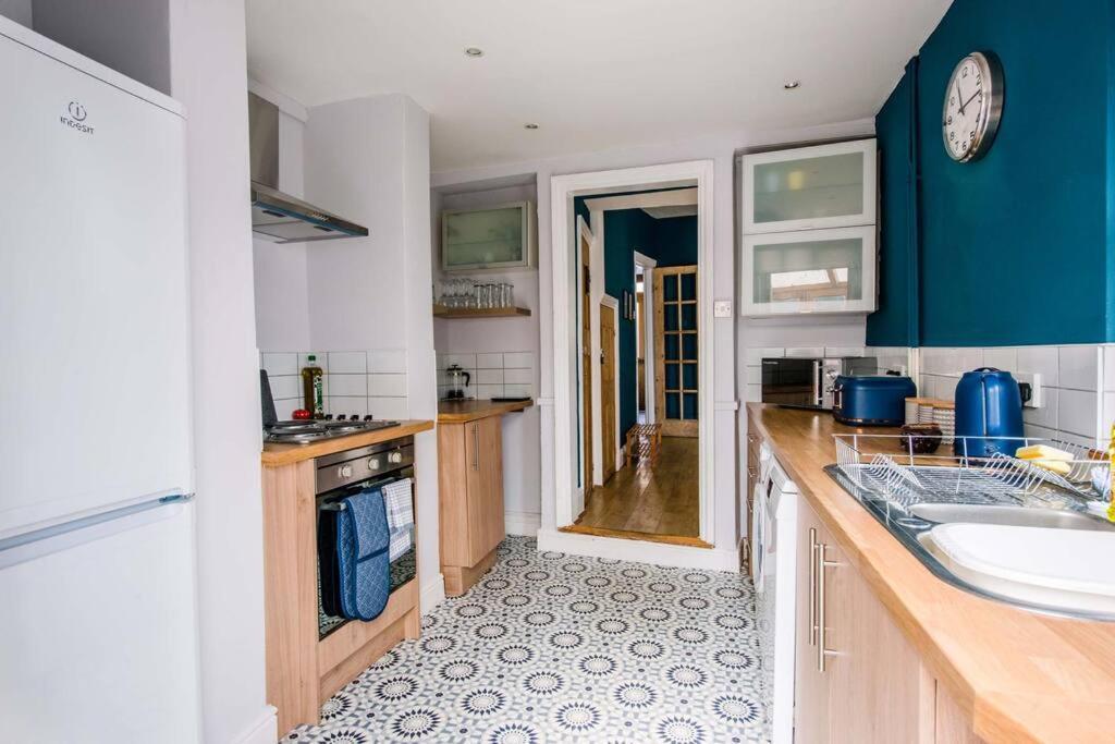 Gorgeous Victorian House Sleeps 6 In Cardiff Villa Exterior foto